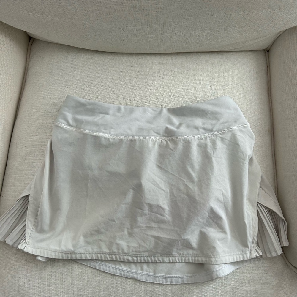 Lululemon white skirt size 4